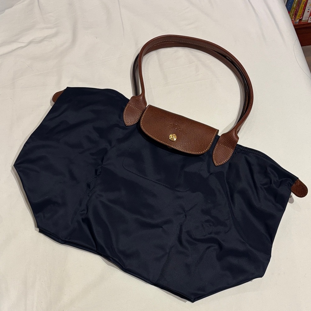 Longchamp pliage navy